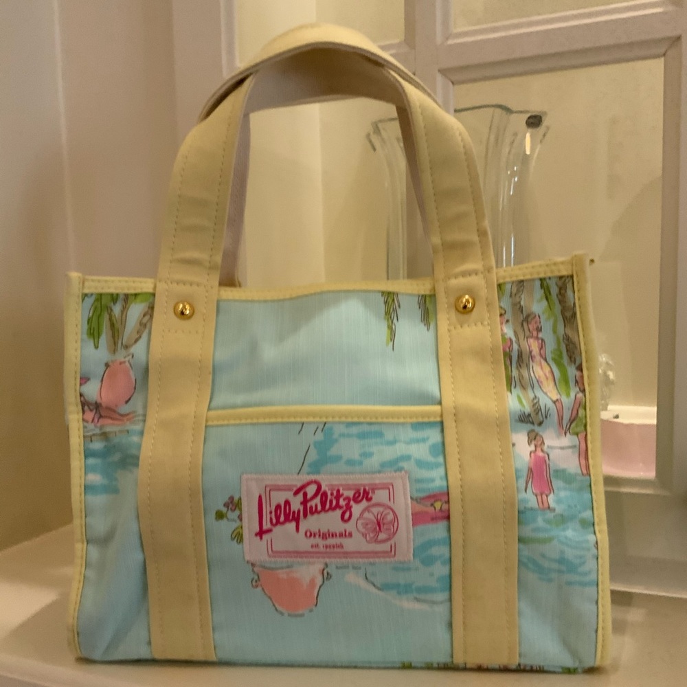 NWOT  Lilly Pulitzer Canvas Purse